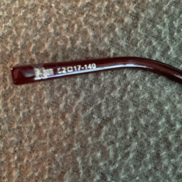 NWT Men’s Khan sleek innovative design glasses. Small scratch on left lens. - Picture 7 of 7